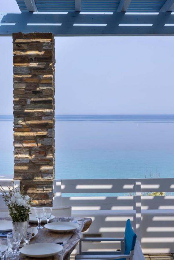 Luxury Villa By The Beach Steniaí Exterior foto