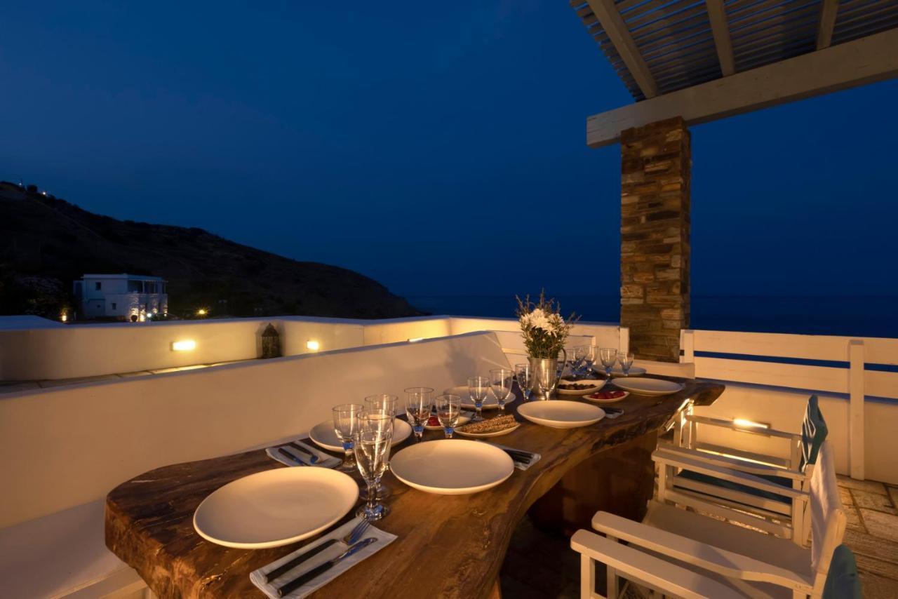 Luxury Villa By The Beach Steniaí Exterior foto